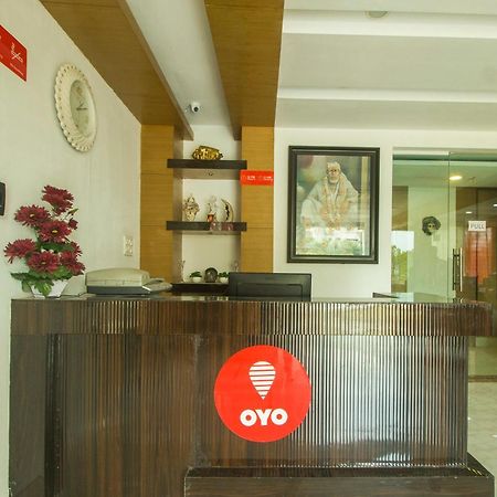 Collection O Govinda Sai Hotel Shirdi Exterior foto