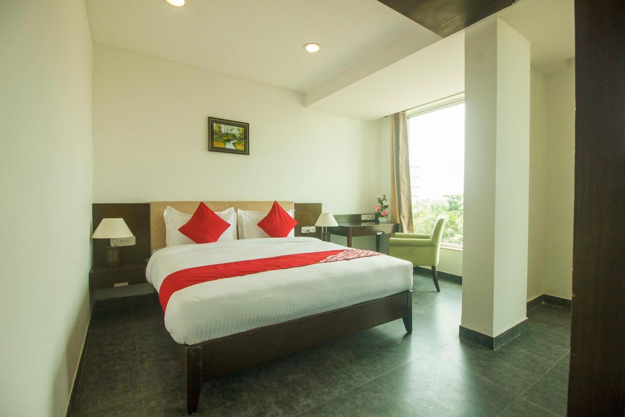 Collection O Govinda Sai Hotel Shirdi Exterior foto