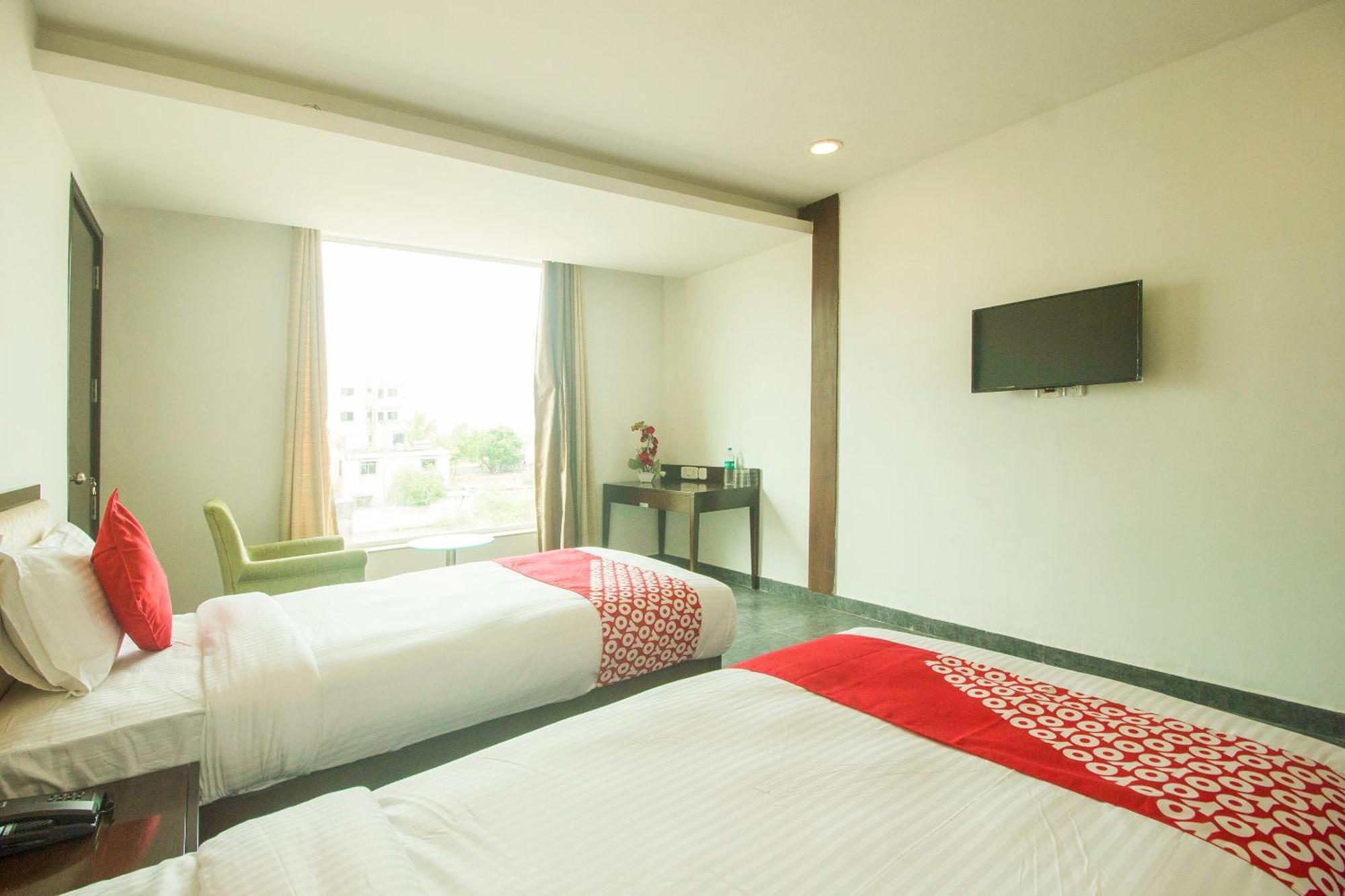 Collection O Govinda Sai Hotel Shirdi Exterior foto